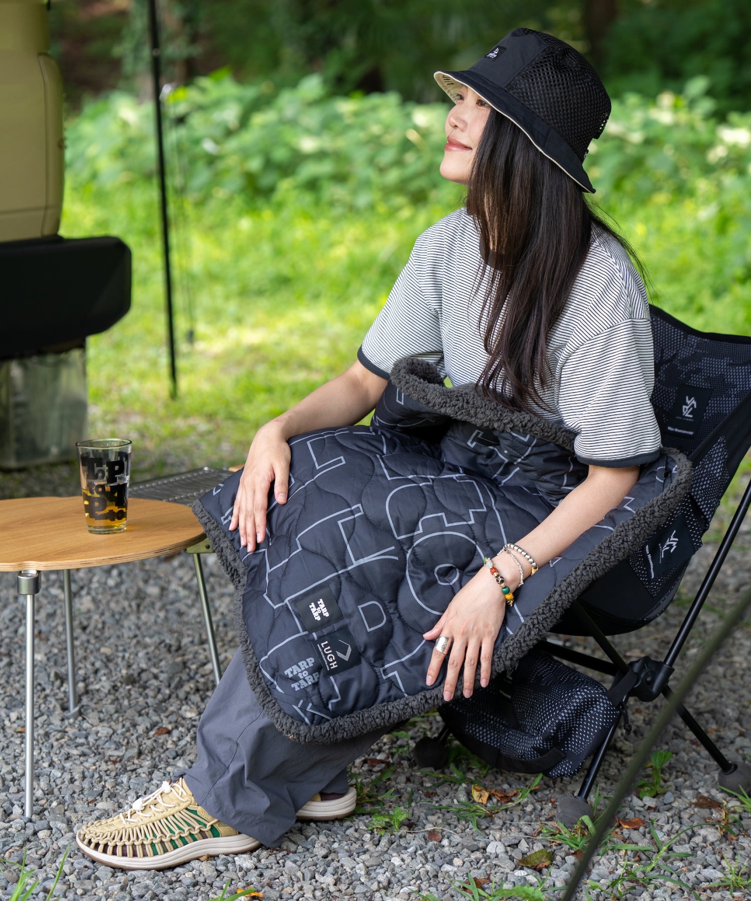 受注商品】LUGH × TARPtoTARP 魔法瓶ブランケット Ver.2026 / XS