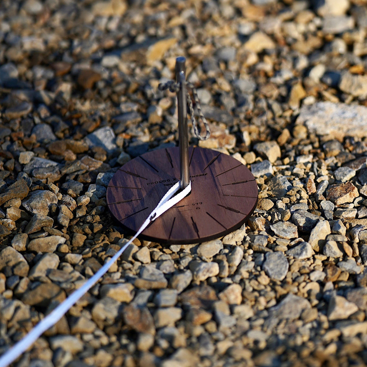 Prolog × TARPtoTARP Tent pole plate - LOG