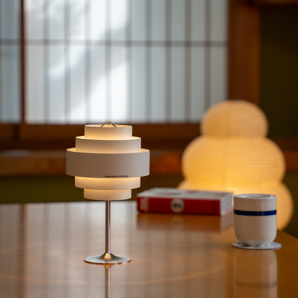 ROVE TROUPE_ECHO LAMP "WHITE"