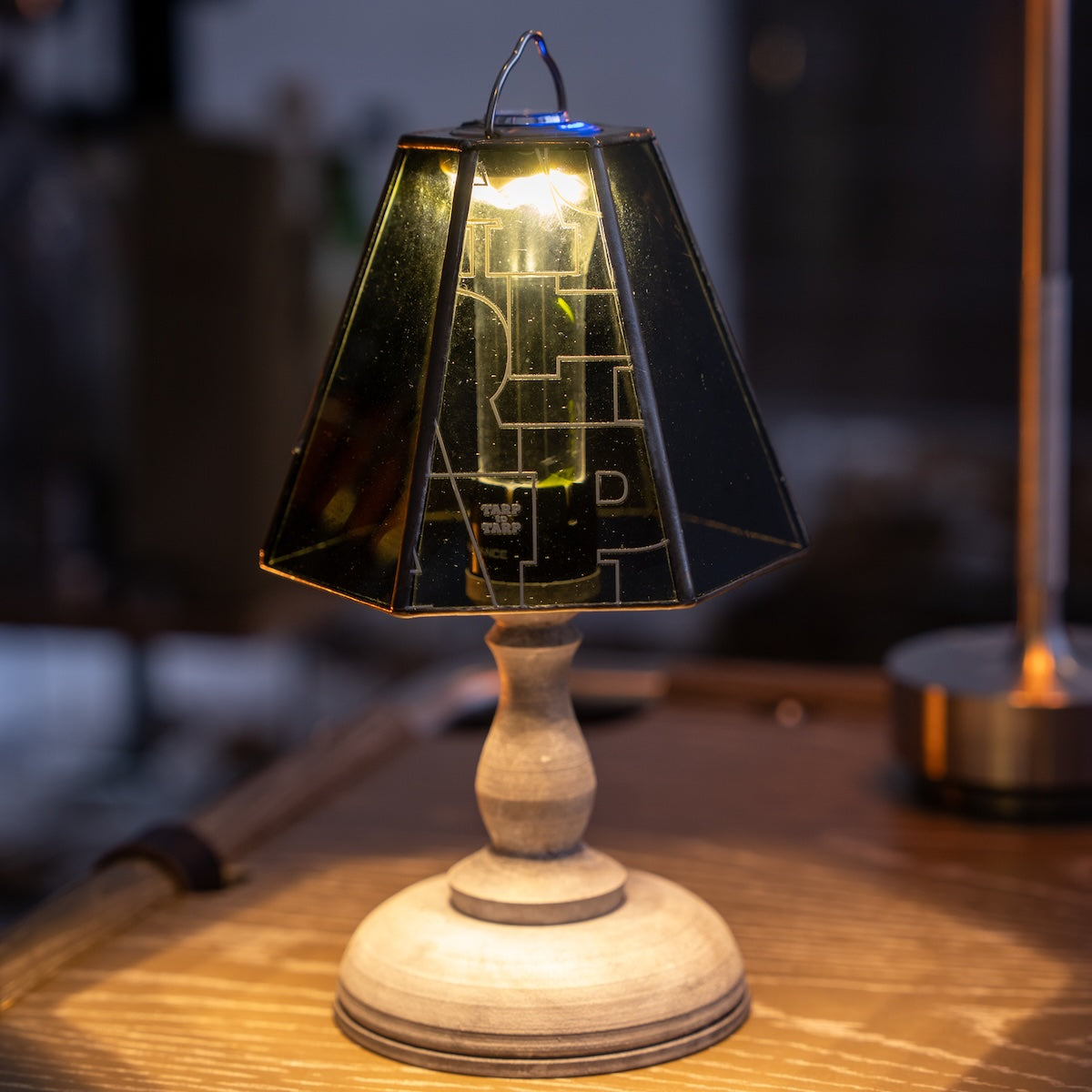 Lampup_ GLASS SHADE & WOOD STAND set　TARPtoTARP ver./ Dark Gray