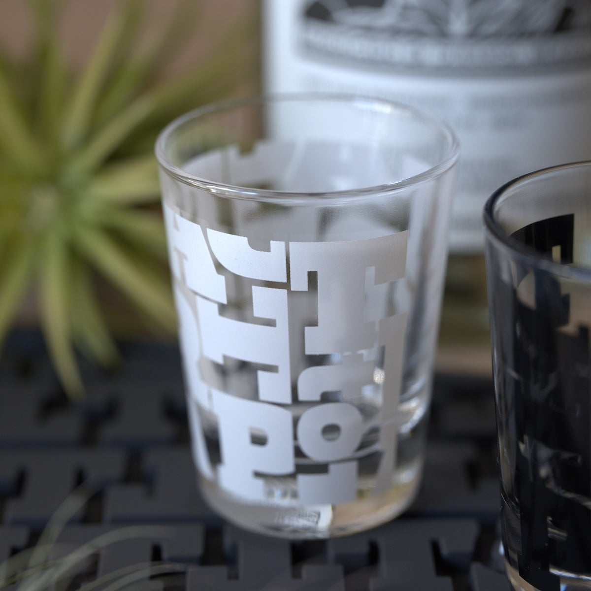 TARPtoTARP ORIGINAL_TARP GLASS -Shot- / Black & White set